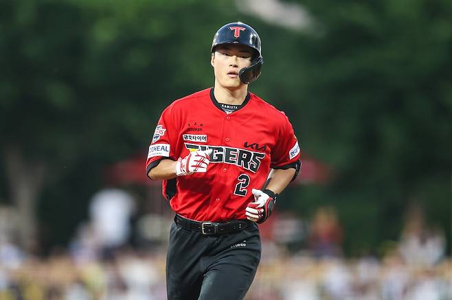 KIA, 사자 꼬리 보인다! 3위 내놔!…삼성 5-2 격파→'달빛 시리즈' 기선 제압, 올러 7승+박민 2점포+김도영 쐐기타 [광주:스코어]