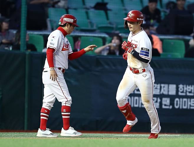 '7승' 류현진·올러 다승 공동 선두…LG 복귀 전력 활약에 2연승(종합)