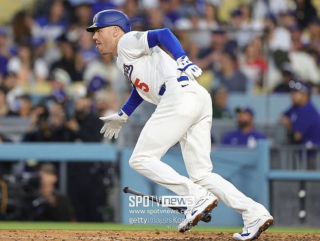 사사키 야구에 눈 떴나, 10K 개인 신기록…9회말 프리먼 끝내기 홈런, 다저스 1-0 신승