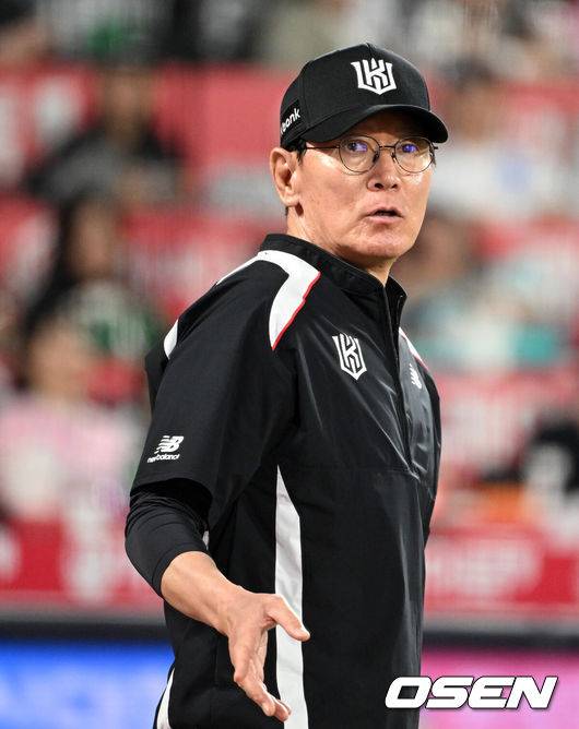‘이게 스트라이크야?’ ABS 또 불만 터졌다! 60세 명장 작심 쓴소리 “사람 심판보다 불공정, 이건 야구가 아니야” [오!쎈 인천]
