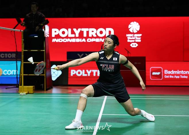 '안세영 2주 연속 우승 해냈다' 日 야마구치 2-0 완파, 인도네시아 오픈 '2연패'