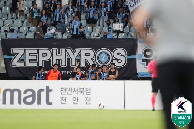 [k2.review] 종료 직전 지옥과 천당 오갔다...'10명 싸운' 천안 극장골→수원FC 막판 동점골, 2-2 무승부