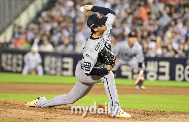 '이거 실화냐' 꼴찌→5위→1위 대반전, 한화 어떻게 확 달라졌나…