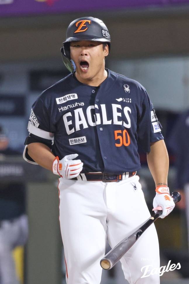 [오피셜] '마침내' 한화 강백호, 생애 첫 KBO 리그 5월 월간 MVP 선정 '한화 소속 타자로는 노시환 이후 3년 만 수상'