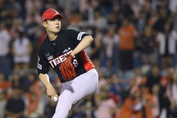 '최강야구→육성선수 입단' 키움 원성준, 5월 메디힐 퓨처스 루키상 수상…투수 부문은 상무 김민재