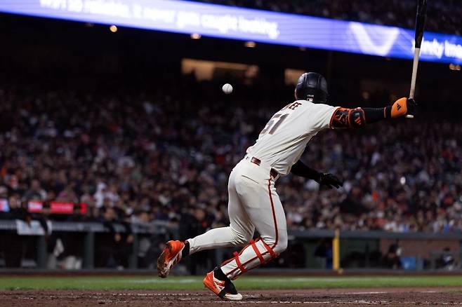 이정후 해냈다! 17경기 연속 안타! MLB 한국인 연속 안타 신기록 세웠다…추신수·김하성 넘어 새 역사