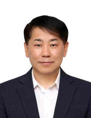 ‘붉은 함성’ 사라진 월드컵, 시스템 붕괴가 부른 역설적 냉소[송석록의 생각 한편]