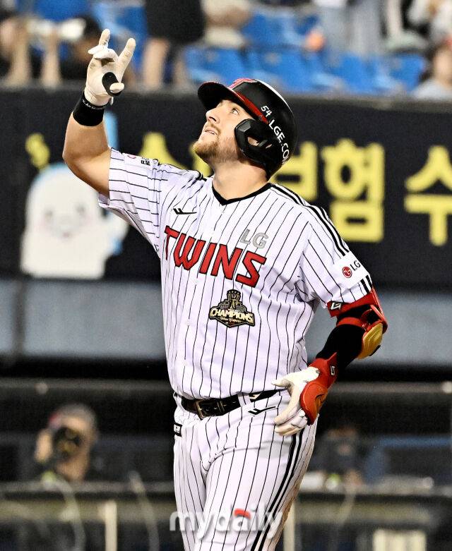 '와 26억 전혀 안 아깝다' LG 얼마나 좋을까, 이렇게 먼저 떠올리다니…