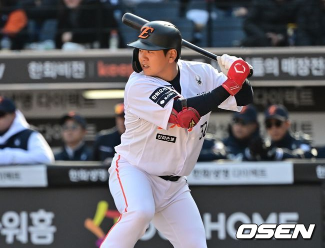 ‘안타-2루타-안타’ 한화 포수, 3할7푼까지 찍었다. 2년 연속 타격왕 기세…그런데 1군 기회는 오려나