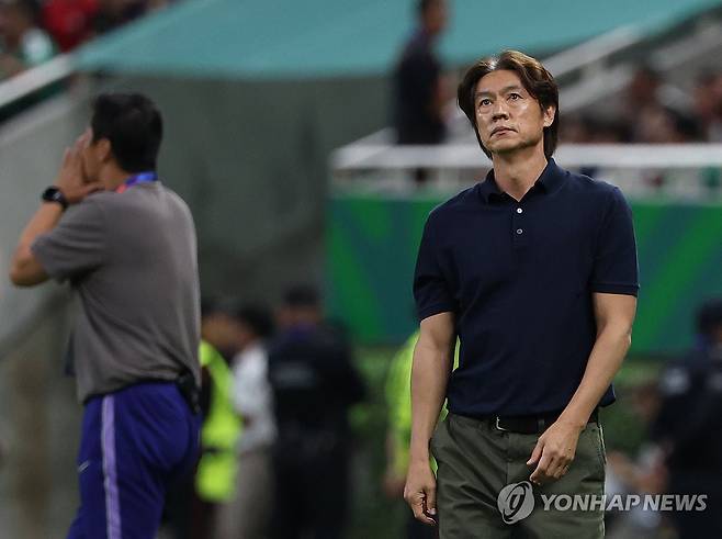 손흥민 왜 이러나? 슈팅 수 한국 8-3 체코…홍명보호, 전반 지배하고도 0-0→SON 결정적 기회 무산 (전반 종료)