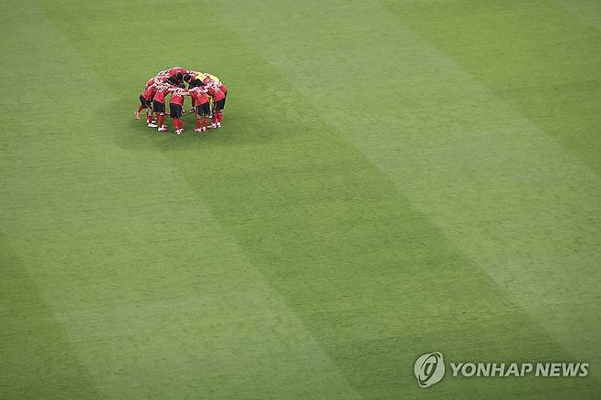한국 축구, 기적의 역전승!…황인범-오현규 연속골 쾅쾅→동유럽 강호 체코 2-1 제압+A조 2위 [현장 리뷰]