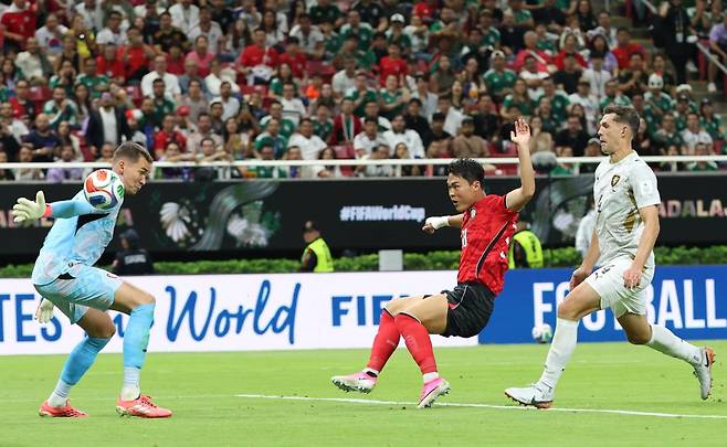 '와 홍명보호 해냈다!' 오현규 역전골! 대한민국, 체코에 2-1 짜릿한 역전승(종합)