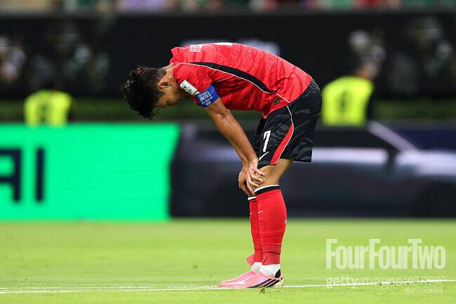 [442.review] ‘축구 도사’ 황인범 1골 1도움! 홍명보호, 체코에 2-1 역전승...32강 보인다!