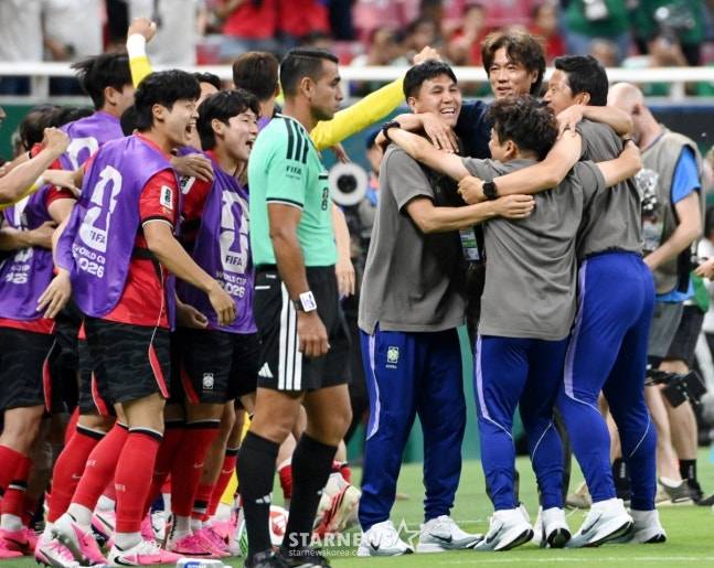 감히 손흥민을 빼?→그런데 홍명보 '초강수' 적중...