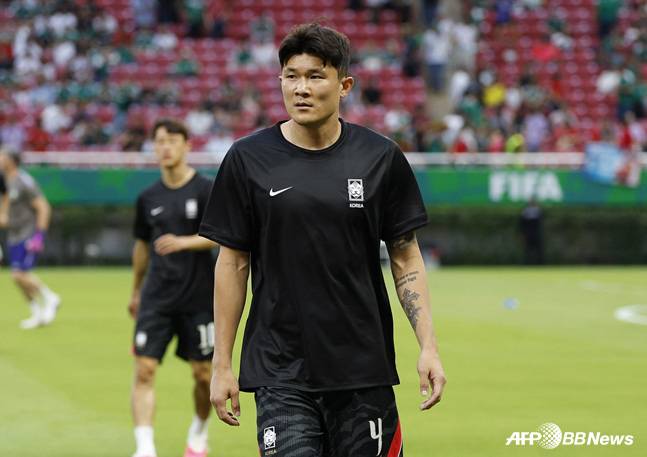 '유로 득점왕이 슈팅 0개라니...' 김민재 철벽수비에 英매체 감탄