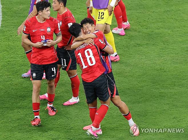 결승포 뒤 '손흥민에게 90도 인사'…오현규, 승리 직후 롤모델에 경의 표했다 [2026 월드컵]