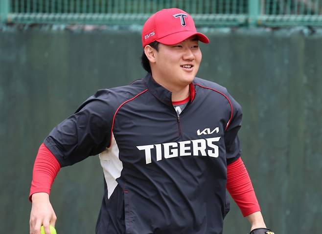 KIA에 갑자기 무슨 일이? 깜짝 트레이드 주인공+보상선수 2명까지 한꺼번에 이탈 왜?→사령탑