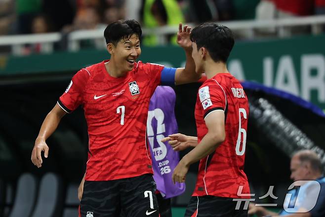 월드컵서 체코 잡은 한국축구, FIFA랭킹 3계단 오른 22위