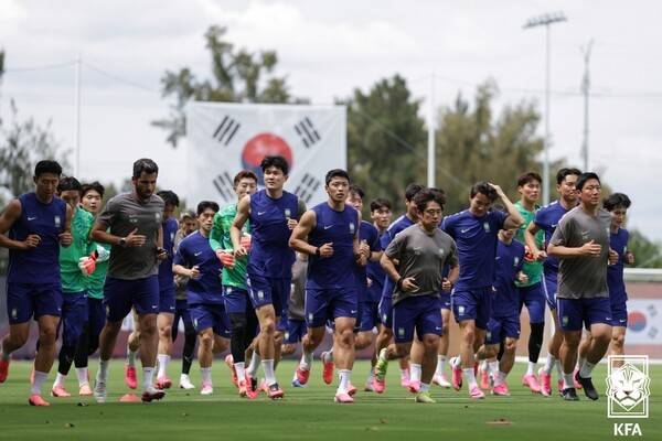 체코 GK 절망...
