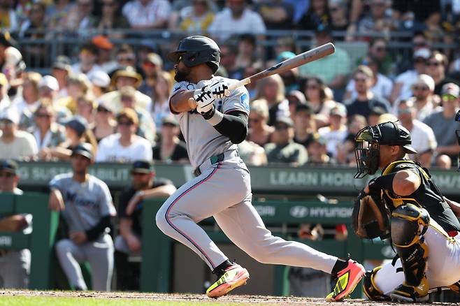 '와 진짜 사람인가' 이정후 침묵한 사이, MLB 타격 1위 경쟁자 또 쳤다
