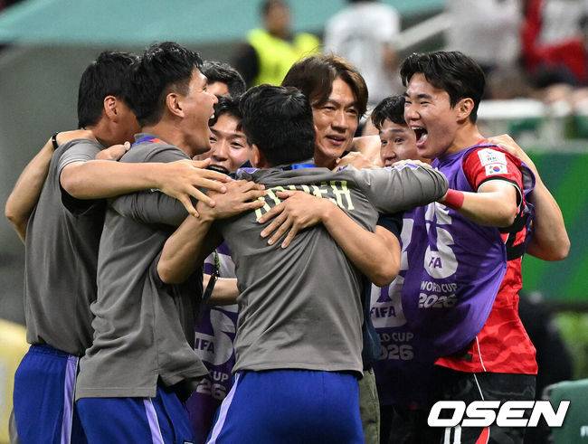 홍명보호, '2002 월드컵 이후 최초' 역사 가능하다...클롭 혹평