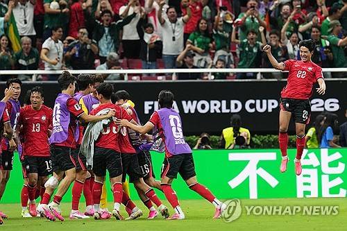 한국-체코전 세계적 논란거리 됐는데…텅텅 빈 좌석→