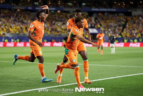 ‘도합 3골대’ 코트디부아르 아마드 결승골+디오망데 맹활약, 에콰도르에 1-0 신승