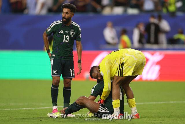 '중동 침대축구 혐오' FIFA 콜리나 심판위원장 의지 통했다…'우루과이전 승점 획득' 사우디아라비아, '침대축구 사라졌다' [2026 WC]