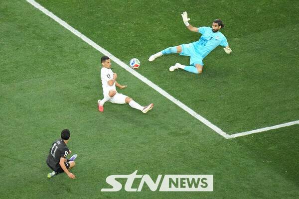[2026 북중미 월드컵] '전날 입국→경기 후 즉시 출국' 이란, 악조건 딛고 뉴질랜드와 2-2 무승부