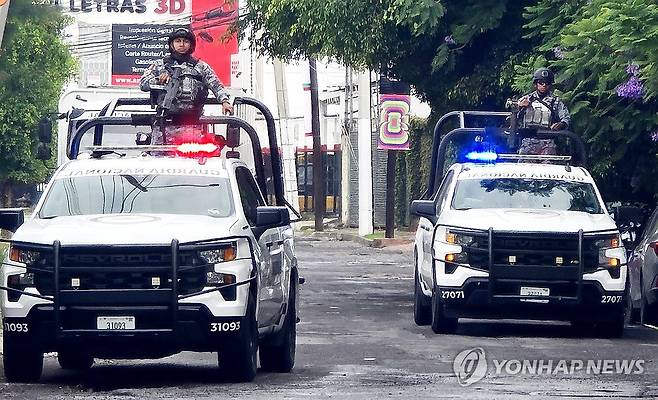 홍명보호 삼엄 경비→지역 주민들 화 났다…