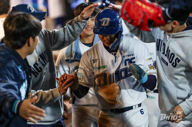 류현진 내려가니 길이 열렸다! NC, 짜릿 끝내기 '위닝시리즈 확보'…한화 5연패 수렁 [창원 리뷰]