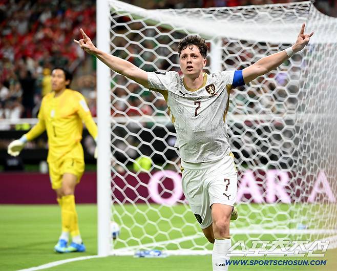 홍명보호 위력 이 정도인가! 직접 겪어보니 더 막강…'적장' 체코 감독의 냉정 평가