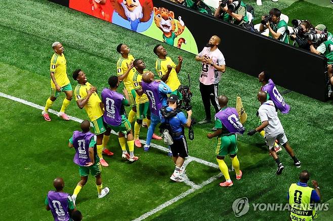 [월드컵] 홍명보호 3차전 상대 남아공, 막판 PK 동점골로 체코와 1-1 무