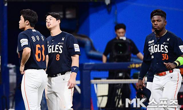 실책-실책-실책…1회부터 자멸하며 결국 6연패 늪 빠진 한화, 삼성 상대로 반등할까
