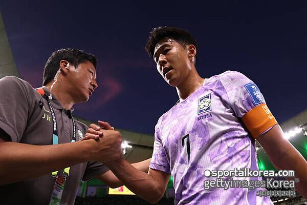홍명보 감독, '평점 7.0·드리블 100%' 펄펄 날던 손흥민 대체 왜 뺐나...'체코전 구국의 결단' 멕시코전에선 패착 됐다!