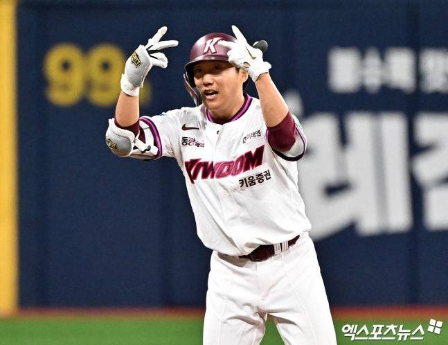 2회 병살타→3회 병살타→4회 또 병살타…안타 더 많이 치고도 진 키움, 4연패 후 '고척돔 불 켜고' 특타 실시 [고척 현장]