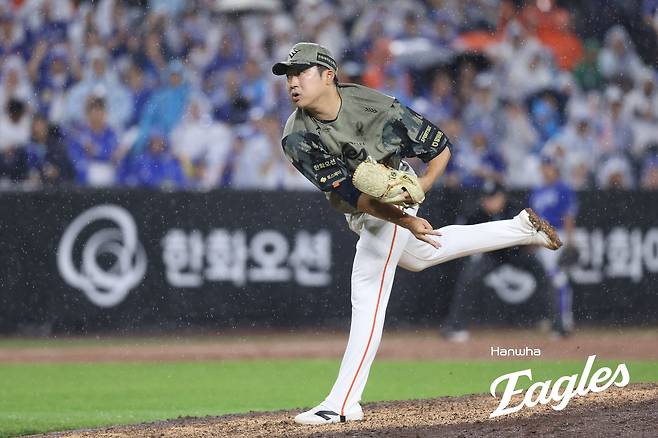 7연패 직전까지 갔던 한화, 이민우가 살려냈다…천금 같은 1⅓이닝 무실점 완벽투 [대전 현장]