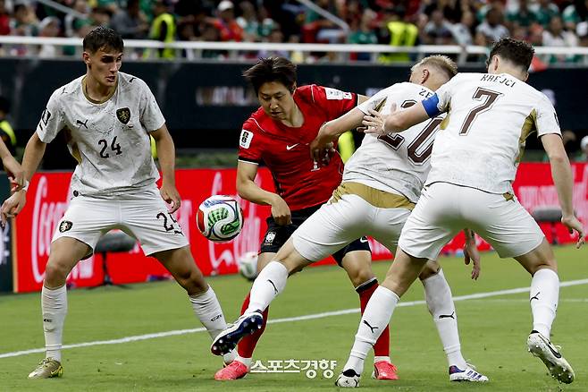 “이강인 대활약→오히려 역효과” 아틀레티코 마드리드, 이대로 가면 LEE 놓친다 “빨리 움직이지 않으면 하이재킹 위험”