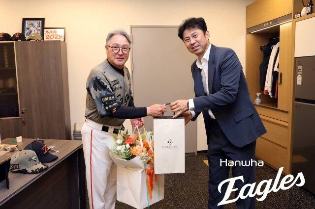 '두산-NC-한화서 만든 역사' 김경문 감독, 통산 2000G 출전 금자탑…韓 최고령 기록까지 세웠다 [MD대전]