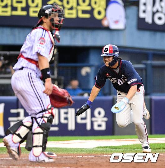'찬물 견제사→역전 스리런 홈런' 4번타자 결자해지 하다. LG 이틀 연속 역전승...두산 또 홈런에 울다 [잠실 리뷰]