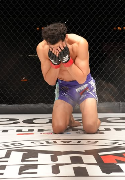 “역대 최악의 UFC 데뷔전”…단 ‘23초’ 만에 끝났다, 한 대도 못 때리고 ‘좌절’