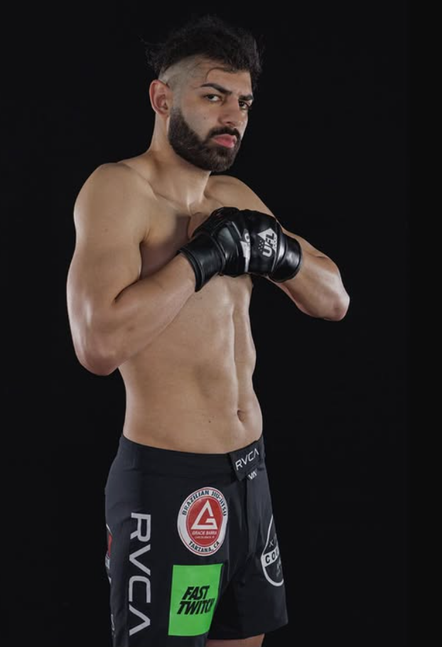 “역대 최악의 UFC 데뷔전”…단 ‘23초’ 만에 끝났다, 한 대도 못 때리고 ‘좌절’