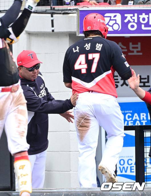 KIA가 150억 안겼는데, 김도영 거르고 날 택해? 나성범 속내 어떨까 “생각 복잡해, 나도 상대가 걸렀으면”