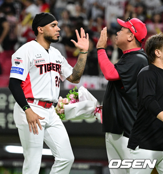 복귀 타율 4할4푼4리 결승타 또 결승타, 혼자만 잘한 게 아니었다...'3G 31득점' 카스트로 효과, 잠든 동료까지 번쩍 깨웠다