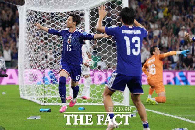 수비축구는 '독'...홍명보호, 남아공선 '박지성'을 복제하라 [이영규의 비욘더매치]