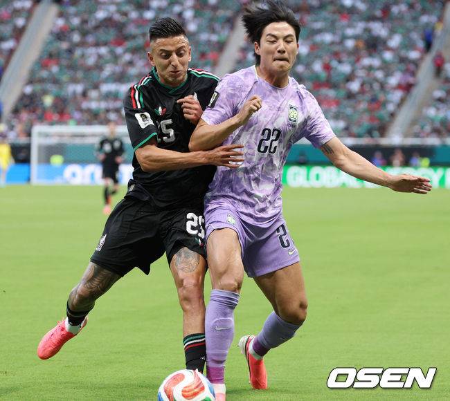 “남아공전 설영우 빼라!” 축구팬들이 분노한 이유는? 왼쪽풀백 옌스 출전할까