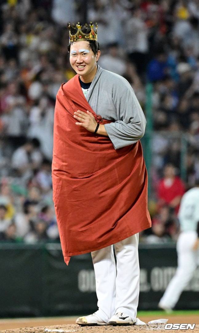 삼장 떠난 LG 마운드에 나타난 '부처님'! LG 김진수, 150㎞도 안 되는 직구로 '어떻게' 염경엽 마음 사로잡았나