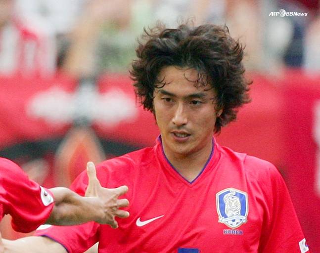 손흥민 조기 교체 언급한 안정환, 사실상 '축구 유튜버' 저격→결과론적인 비판 일침