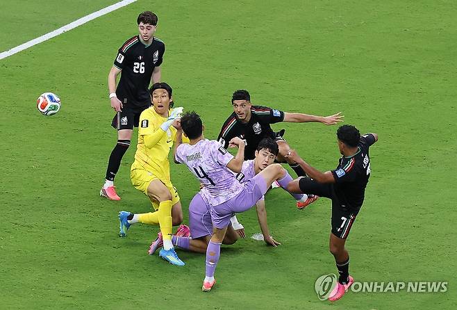 터질 것이 터졌다! 멕시코, 홍명보호 절대 안 돕는다…