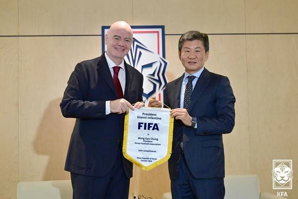 '정몽규 회장 큰 힘 썼다' FIFA, 한국 내 월드컵 중계 전 경기 가능 확언 '日 TBS 예측 틀렸다' [몬테레이 현장]